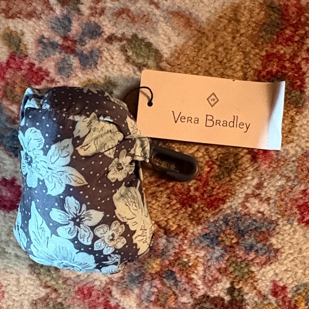 TRADED NWT Vera Bradley tote